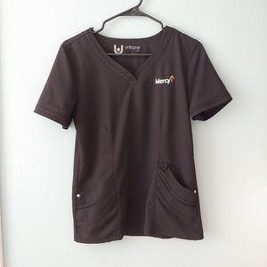 Mercy Urbane Women's Scrub Top size XS